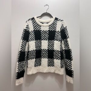 J. Crew Bouclé buffalo-check sweater Black / White Size Small